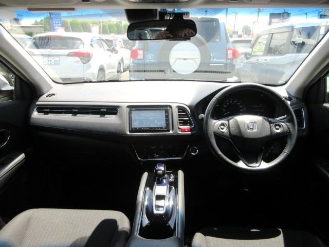 صورة 9 لـ 2014 Honda VEZEL