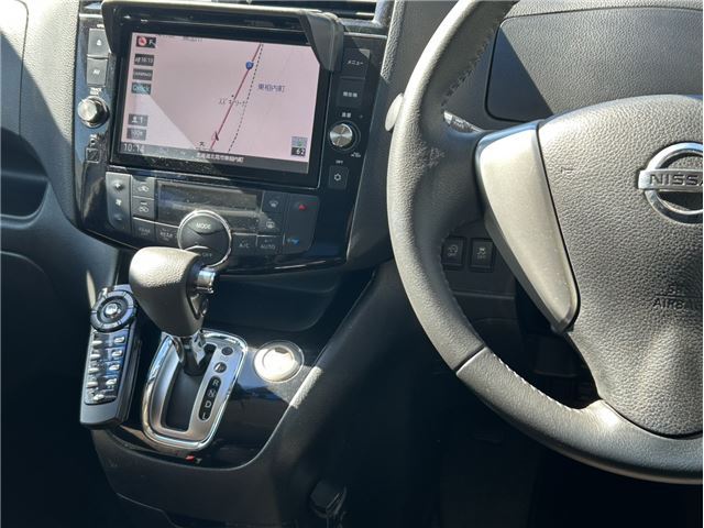 2015 Nissan SERENA — миниатюра 20