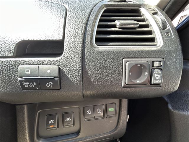 2015 Nissan SERENA — миниатюра 28