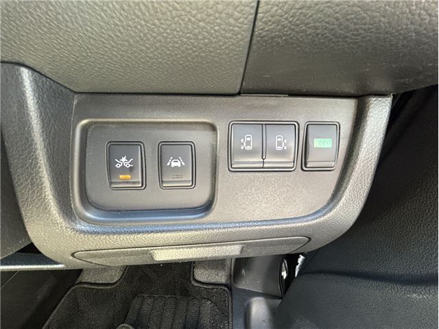 2015 Nissan SERENA — миниатюра 29