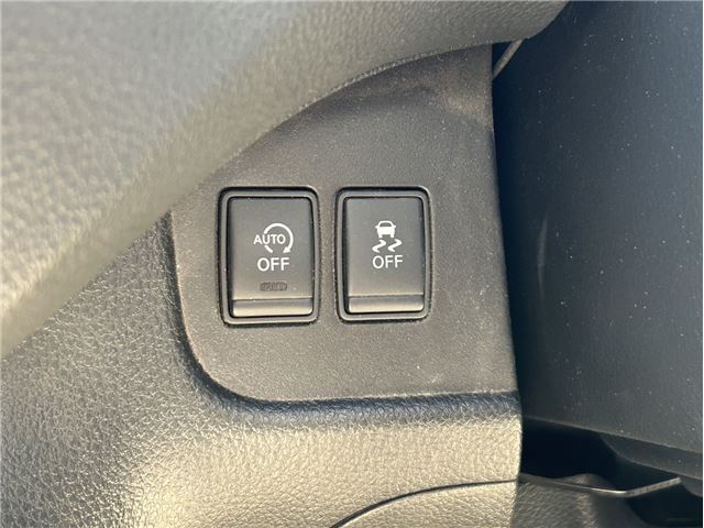 2015 Nissan SERENA — миниатюра 30
