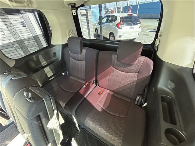 2015 Nissan SERENA — миниатюра 63