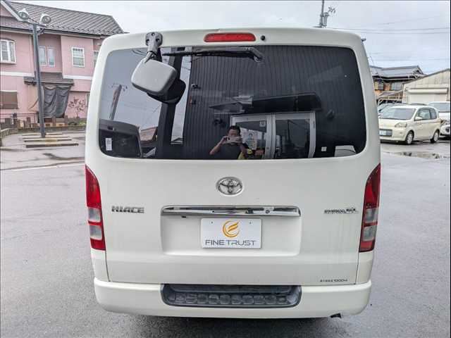 صورة مصغرة 18 لـ 2007 Toyota HIACE