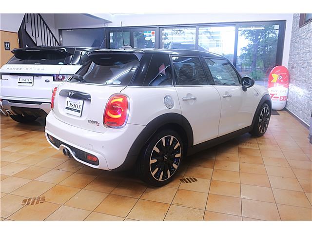 صورة 2 لـ 2017 MINI OTHER