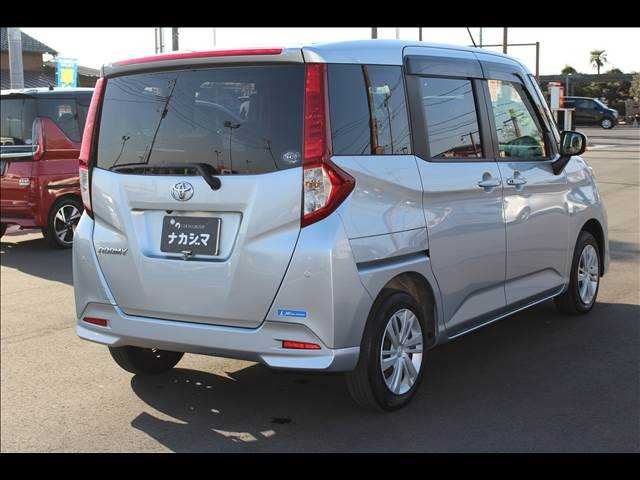 2022 Toyota ROOMY 照片 2
