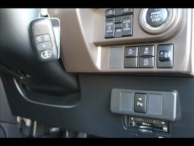 2022 Toyota ROOMY 照片 5