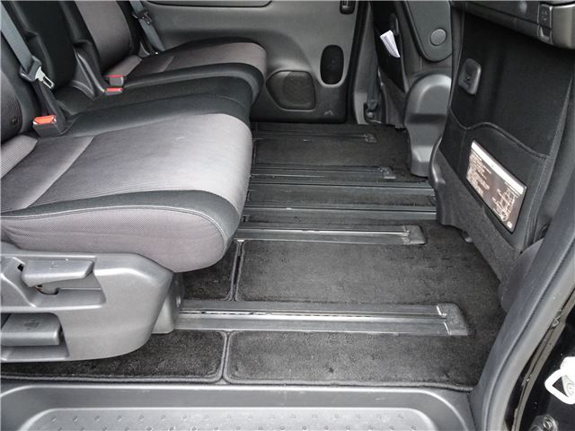 2017 Nissan SERENA 缩略图 20