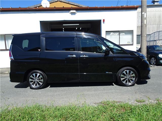 2017 Nissan SERENA 照片 4