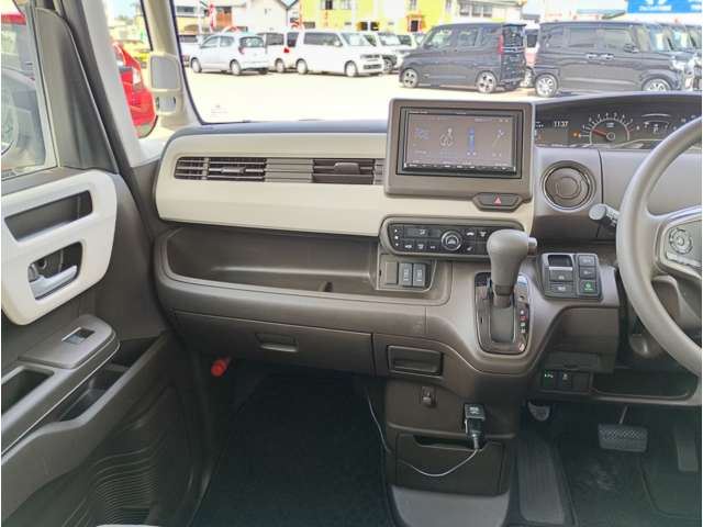 2022 Honda N-BOX 缩略图 21