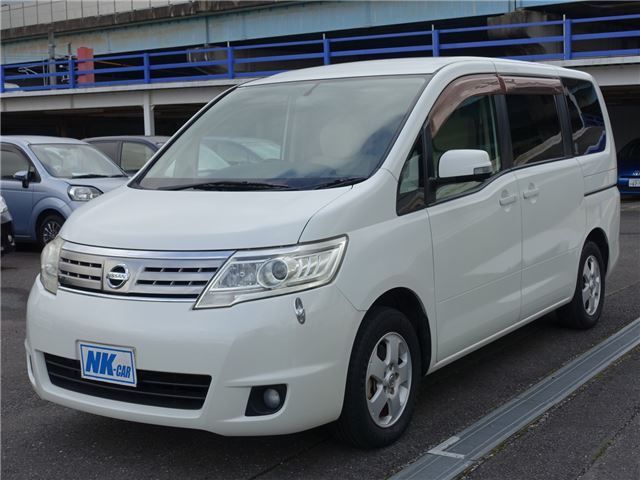 2009 Nissan SERENA 照片 1