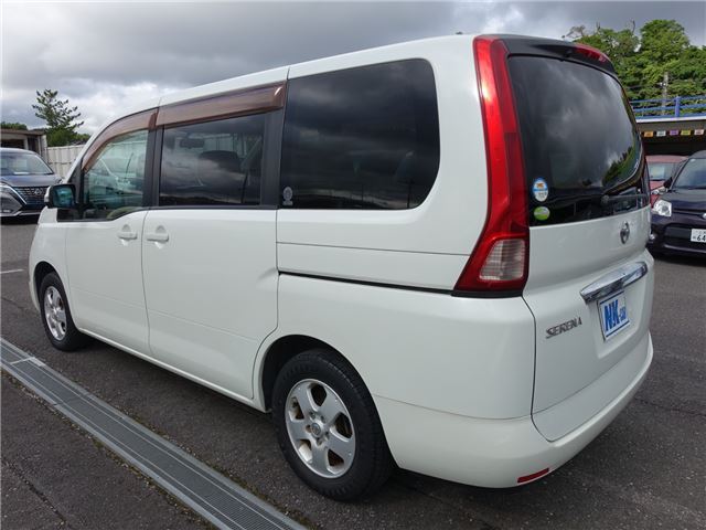 2009 Nissan SERENA 照片 9