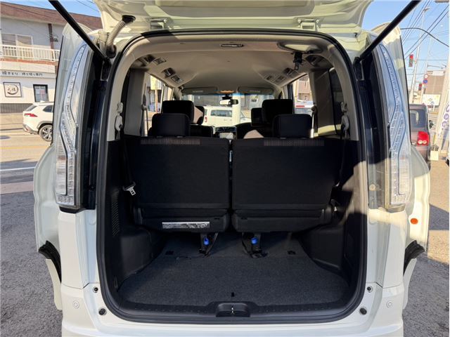 2015 Nissan SERENA 缩略图 27