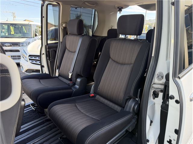 2015 Nissan SERENA 缩略图 28