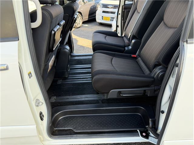2015 Nissan SERENA 缩略图 29