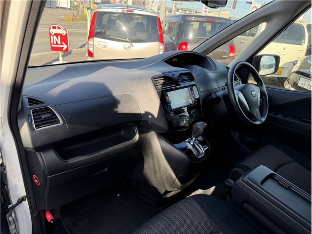 2015 Nissan SERENA 缩略图 35