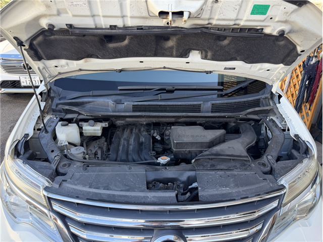 2015 Nissan SERENA 照片 4