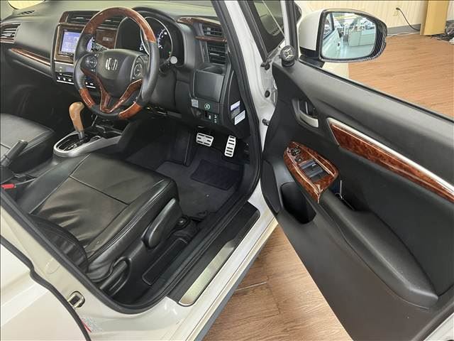 2017 Honda FIT 缩略图 42