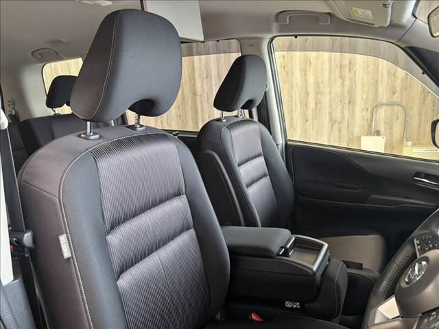 2017 Nissan SERENA 照片 9
