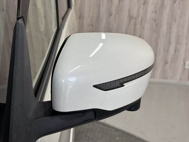 صورة مصغرة 27 لـ 2018 Nissan SERENA