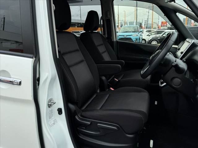 2019 Nissan SERENA 缩略图 16
