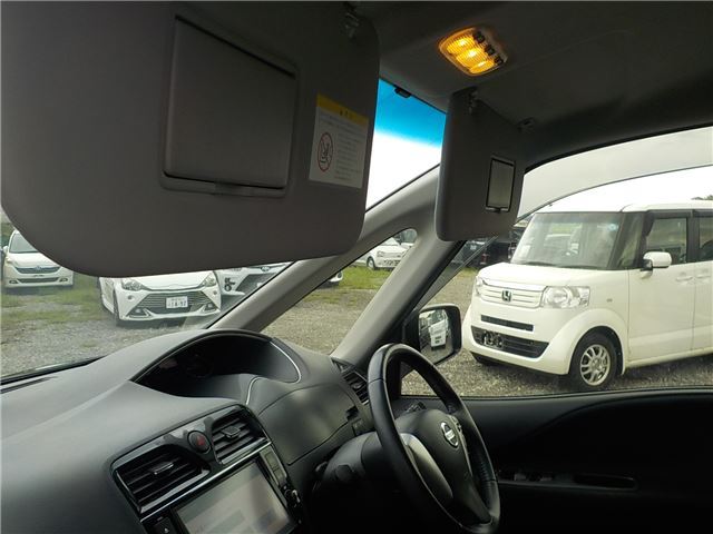 2014 Nissan SERENA — миниатюра 29