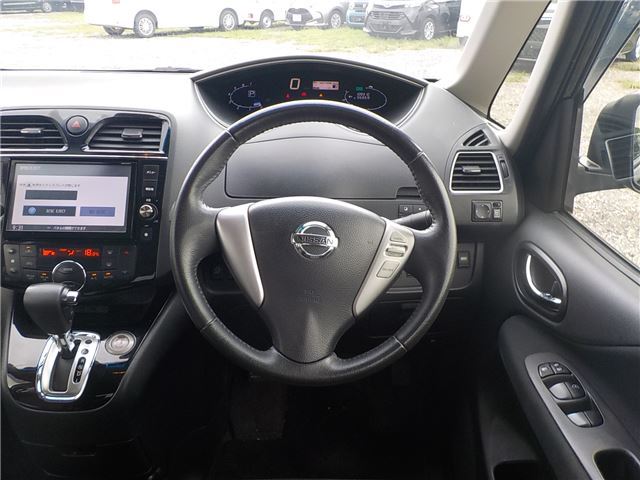 2014 Nissan SERENA — миниатюра 30