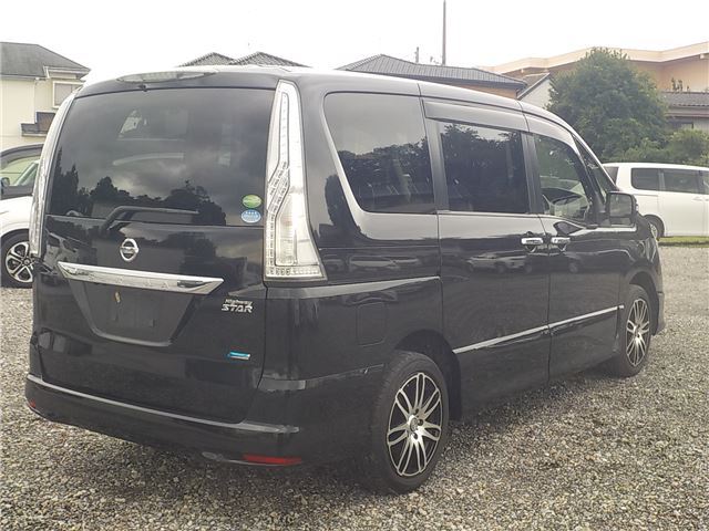 2014 Nissan SERENA 照片 10