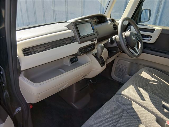 صورة 3 لـ 2017 Honda N-BOX