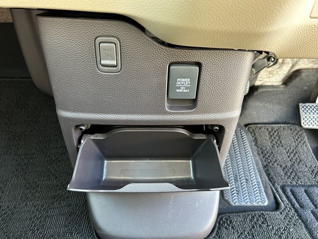 2018 Honda N-BOX 缩略图 35