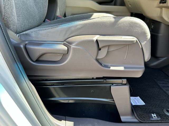 2018 Honda N-BOX 缩略图 43