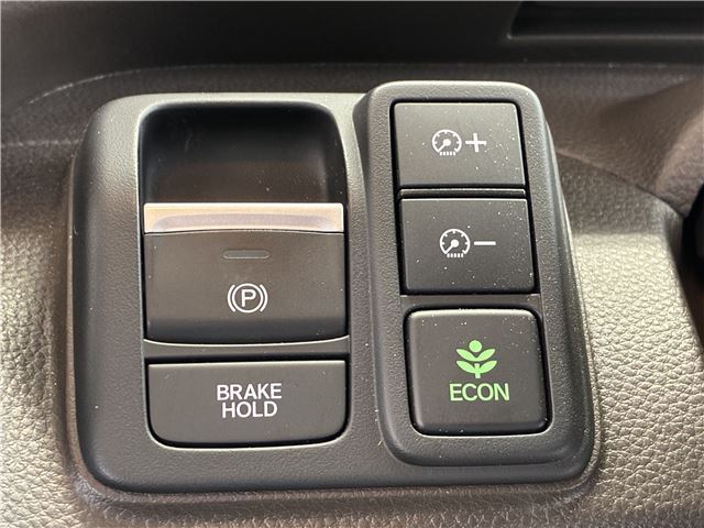 2023 Honda N-BOX — миниатюра 35