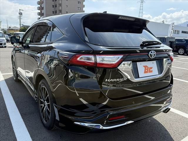 2017 Toyota HARRIER — миниатюра 13