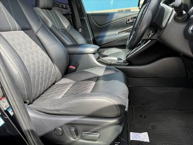 2017 Toyota HARRIER — миниатюра 16