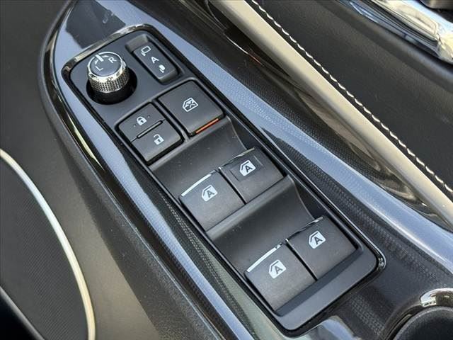 2017 Toyota HARRIER — миниатюра 32