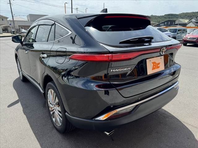 2020 Toyota HARRIER — миниатюра 13
