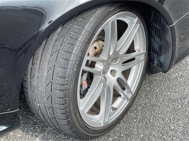 صورة مصغرة 13 لـ 2010 AUDI RS6