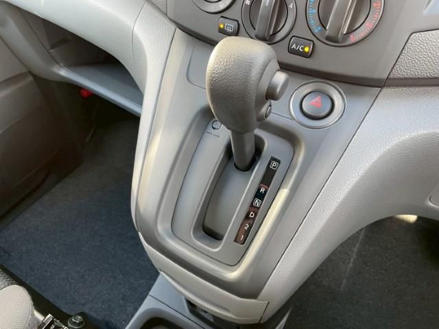 2025 Nissan NV200VANETTE WAGON 照片 12