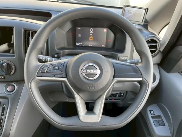 2025 Nissan NV200VANETTE WAGON 照片 6
