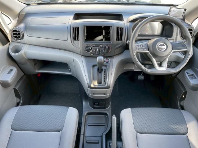 2025 Nissan NV200VANETTE WAGON 照片 5