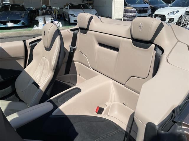 صورة مصغرة 14 لـ 2025 Ferrari ROMA