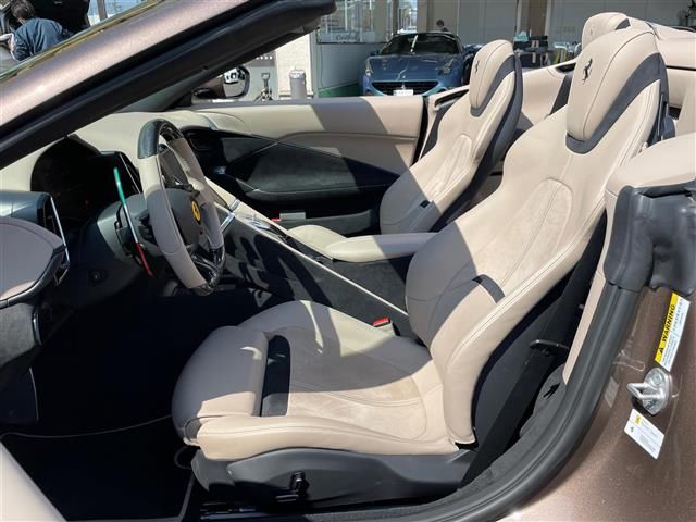 صورة مصغرة 13 لـ 2025 Ferrari ROMA