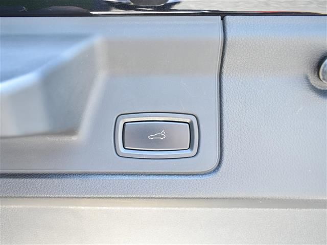 2015 Porsche PANAMERA 缩略图 20