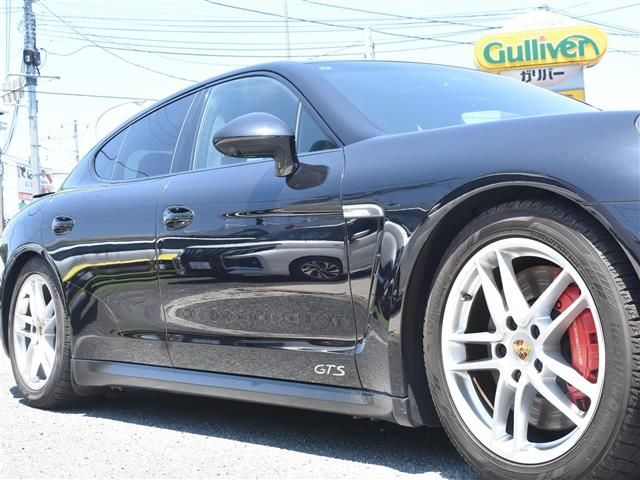2015 Porsche PANAMERA 缩略图 7
