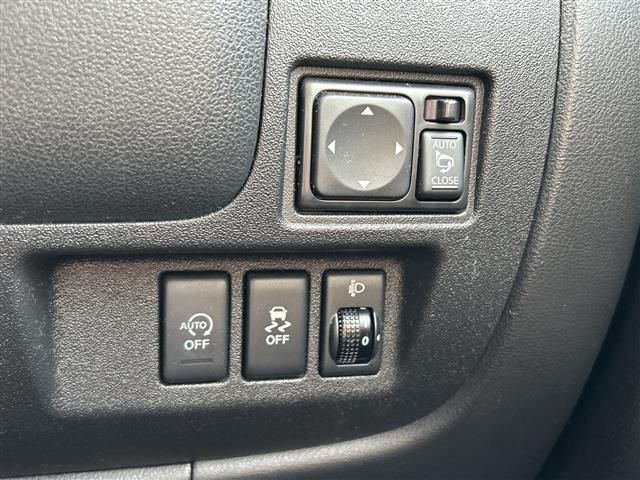 2014 Nissan MARCH 照片 5