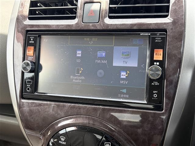 2015 Nissan MARCH 照片 8