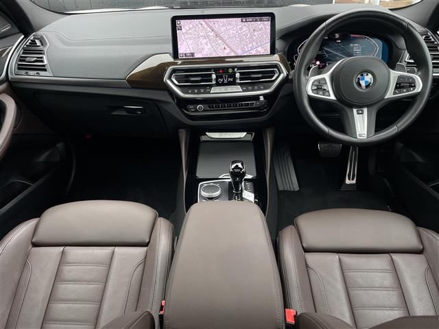 صورة 3 لـ 2023 BMW X4