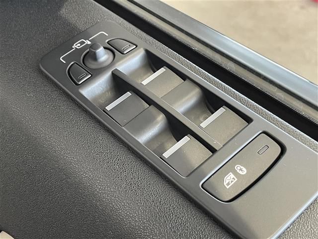 صورة مصغرة 24 لـ 2023 LAND Rover DISCOVERY SPORT
