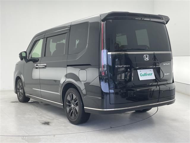 2023 Honda STEP WAGON — миниатюра 2