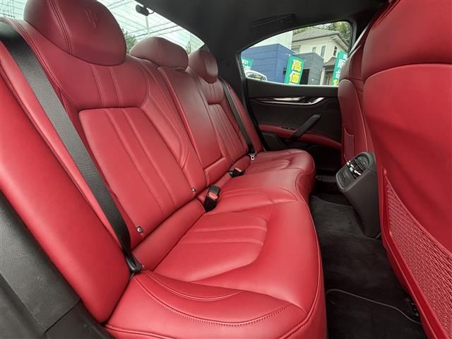 2019 Maserati GRAN SPORT thumbnail 21