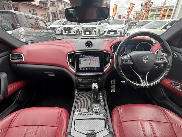 2019 Maserati GRAN SPORT thumbnail 3